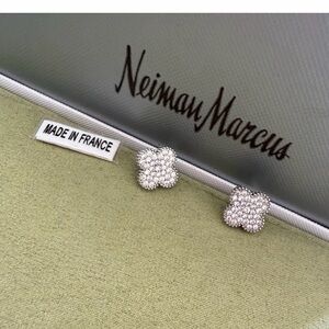Vintage Clover Earrings 18k white gold $1,997